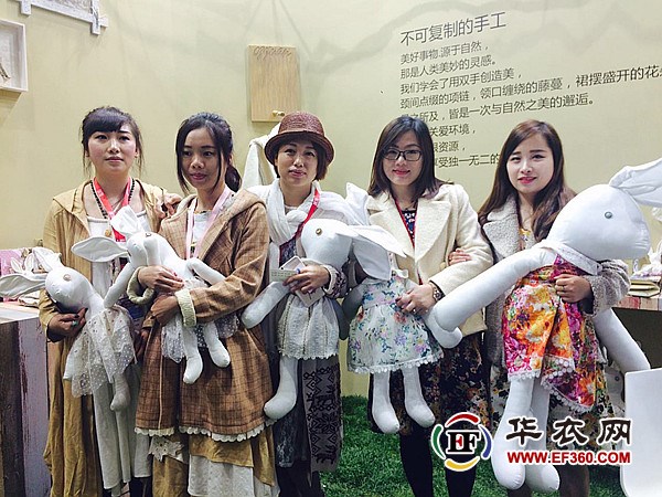 CHIC2016展會現場 EGYUAN依桂瑗女裝 不可復制的手工