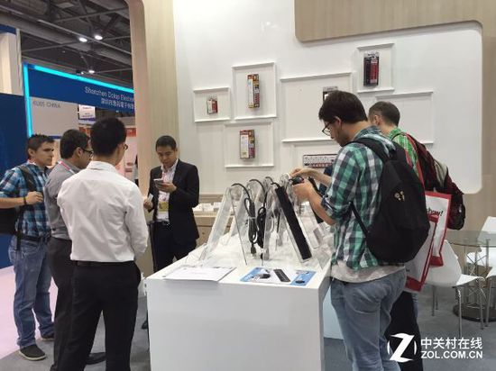 時尚高效 航嘉亮相香港環球資源電子展