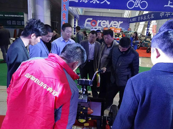2016第11屆格益中國新能源電動車展覽會(圖4) 2016第11屆格益中國新能源電動車展覽會(圖4)